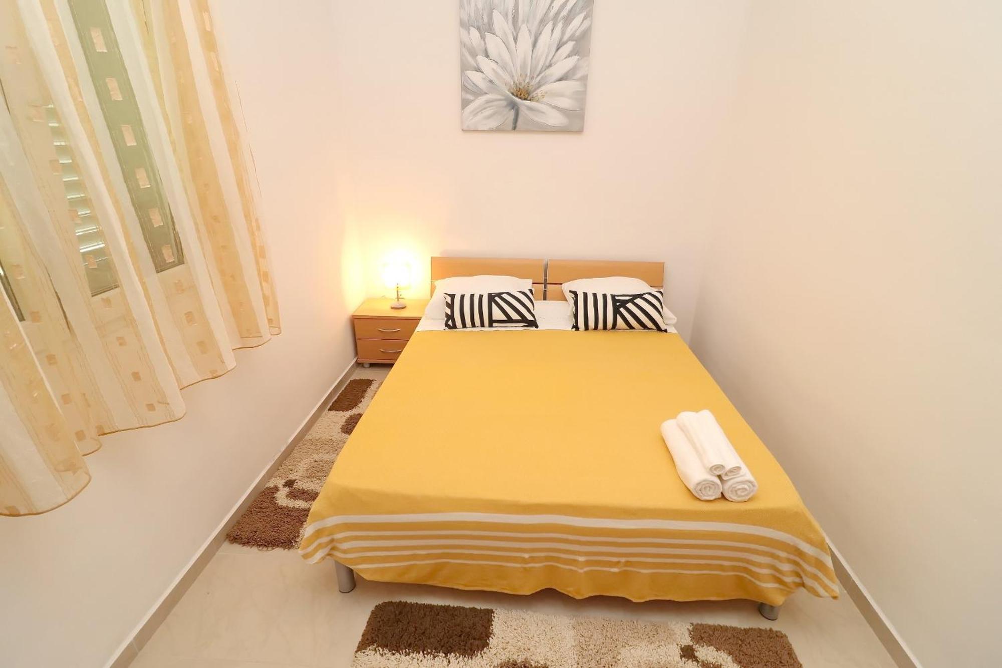 Apartments K & N Прижба Стая снимка