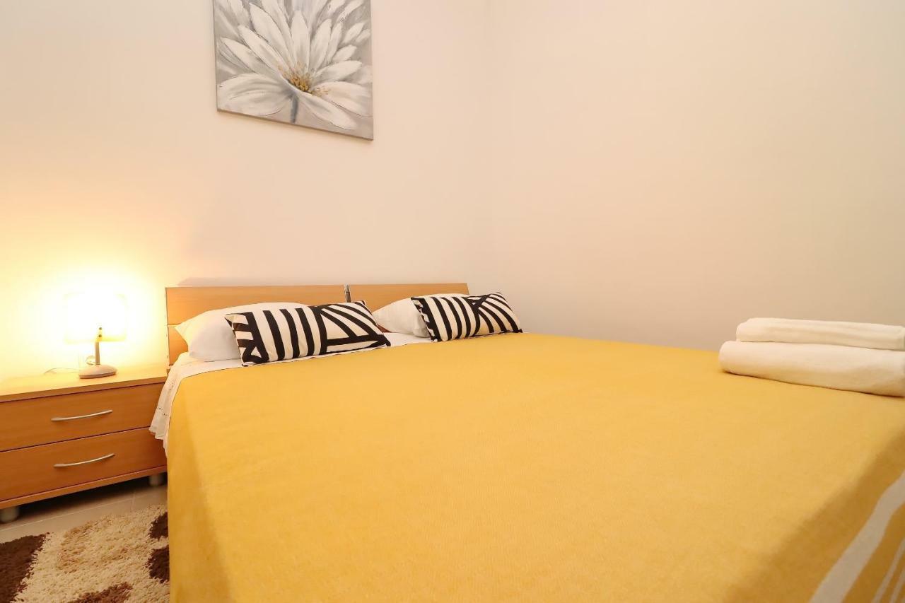 Apartments K & N Прижба Екстериор снимка